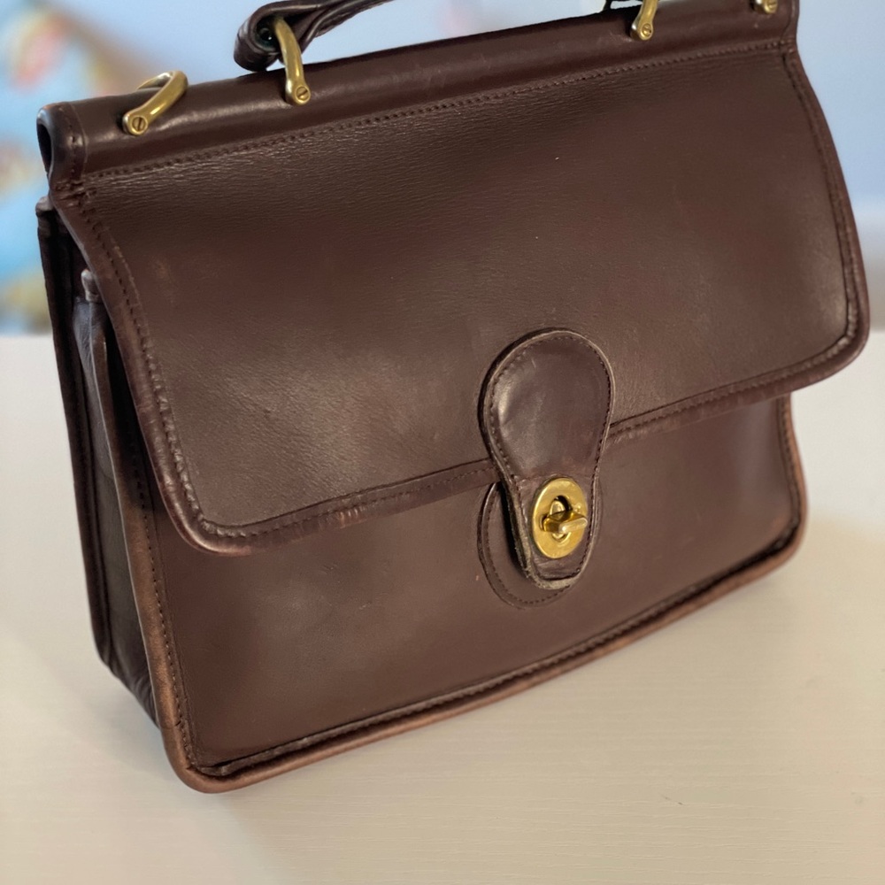 Coach Vintage Leather Willis 9927 Mahogany Brown Crossbody Shoulder Bag